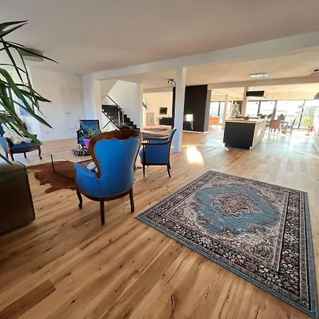 Inviting 4-bed House In Luxemburg Villa *