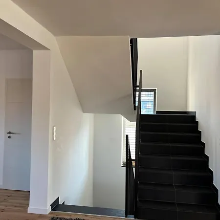 Inviting 4-bed House In Luxemburg