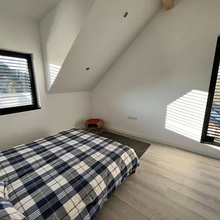 Villa Inviting 4-bed House In Luxemburg