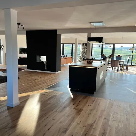 Inviting 4-bed House In Luxemburg Villa *