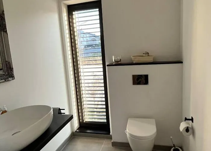 Villa House - Sleeps 8 - Pets Ok - Garden - Parking Berdorf