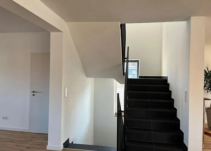 House - Sleeps 8 - Pets Ok - Garden - Parking Berdorf